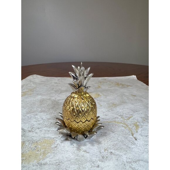Lexox Williamsburg Pineapple Hinged Trinket Box Ornament - Picture 2 of 8